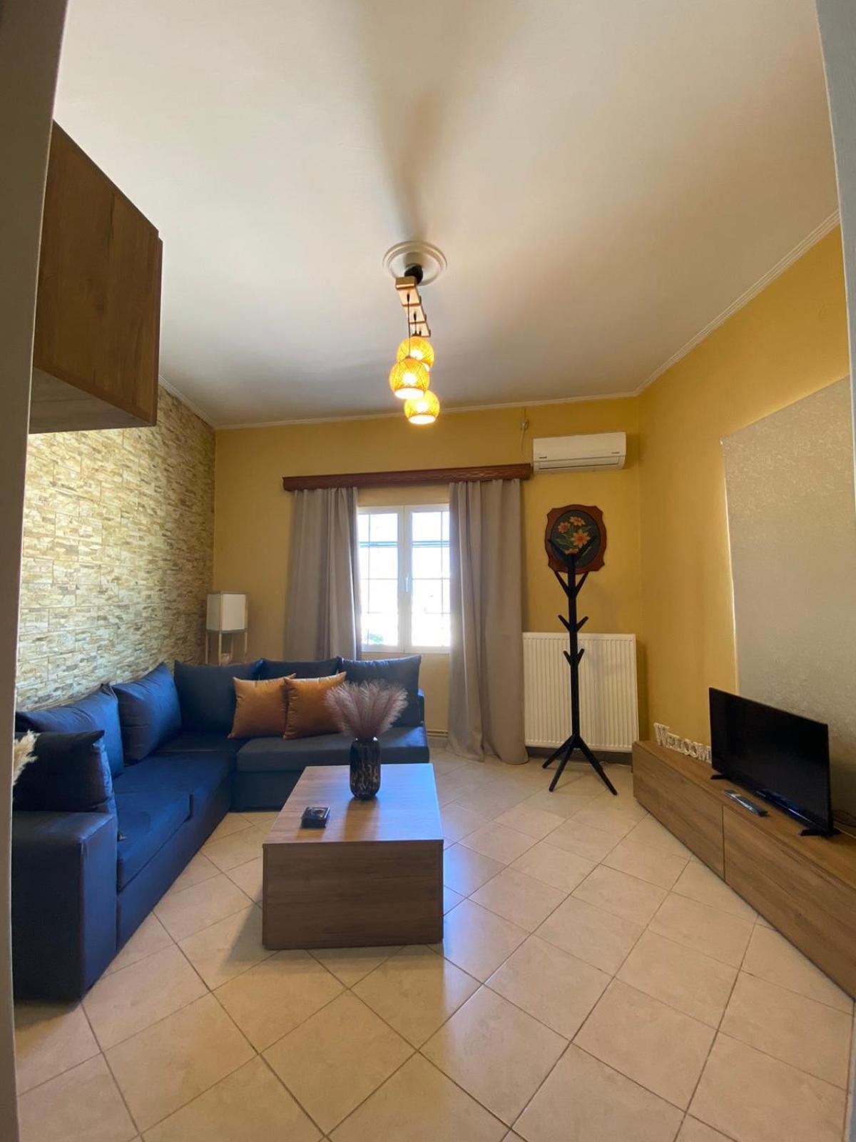 Villa Marina'S House à Salamine Extérieur photo