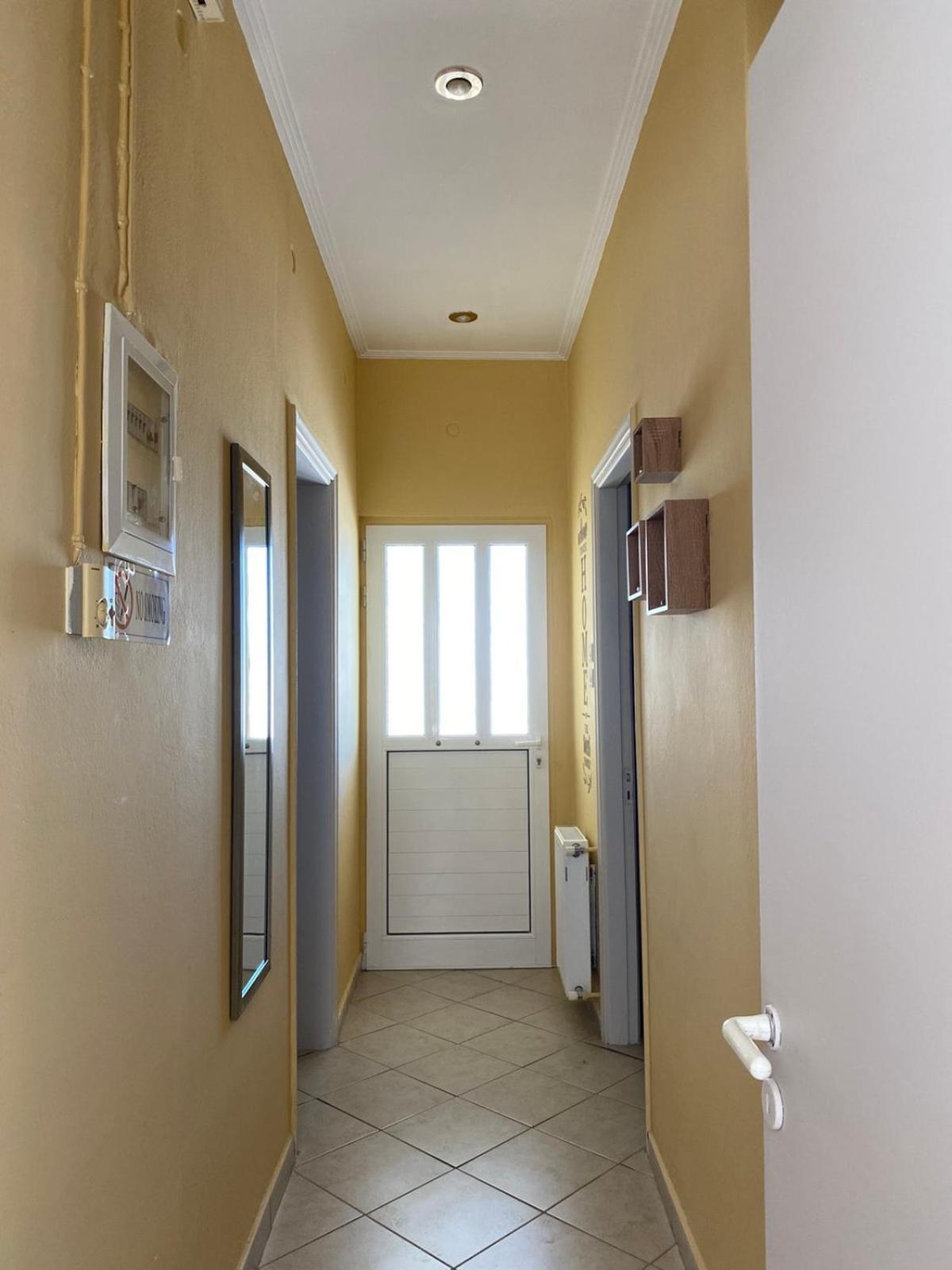 Villa Marina'S House à Salamine Extérieur photo