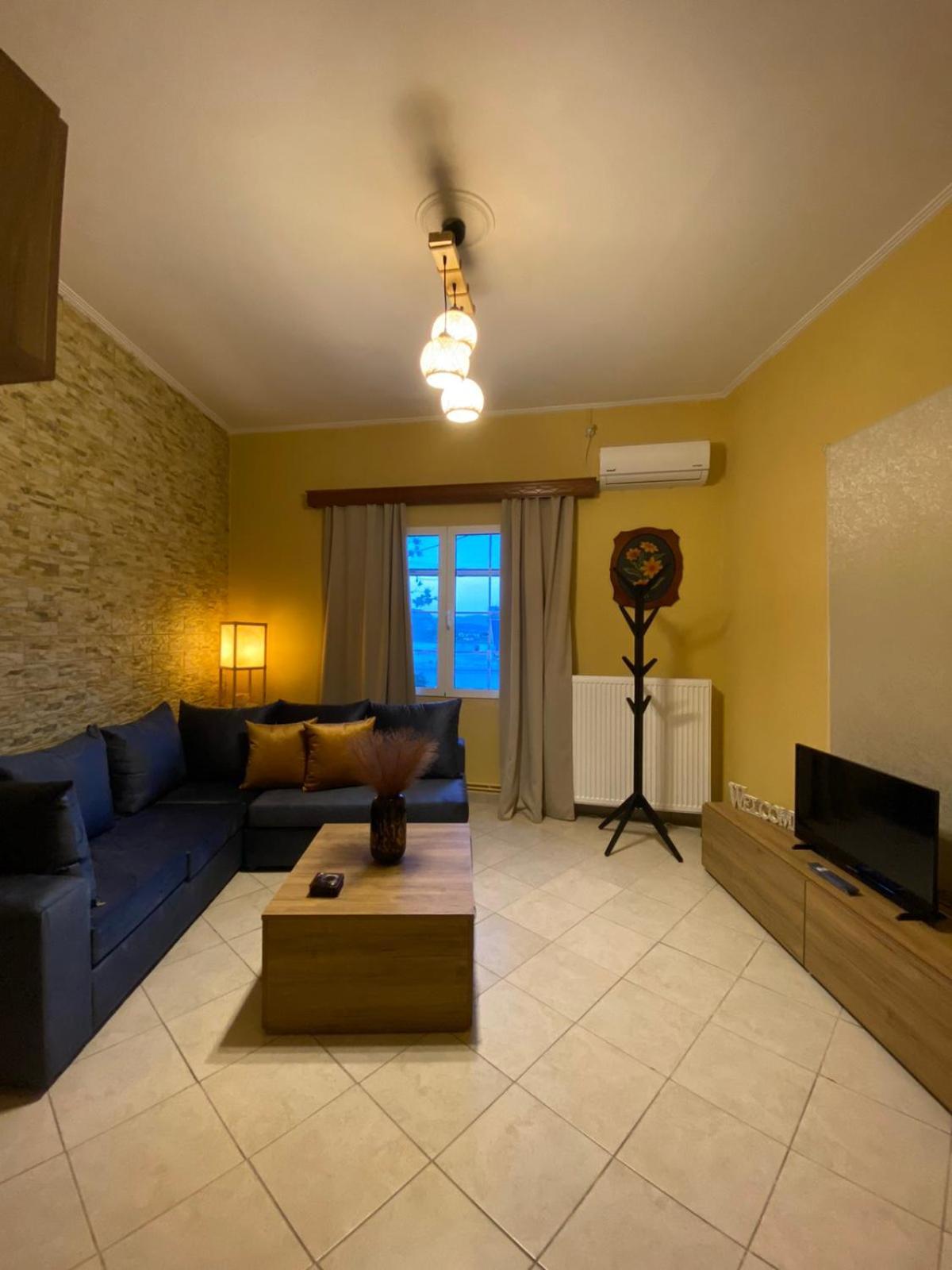 Villa Marina'S House à Salamine Extérieur photo
