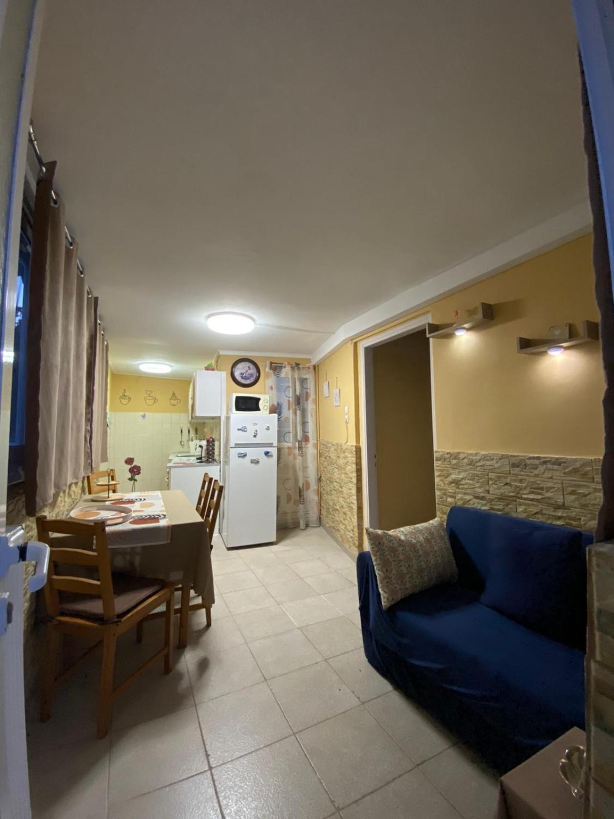 Villa Marina'S House à Salamine Extérieur photo